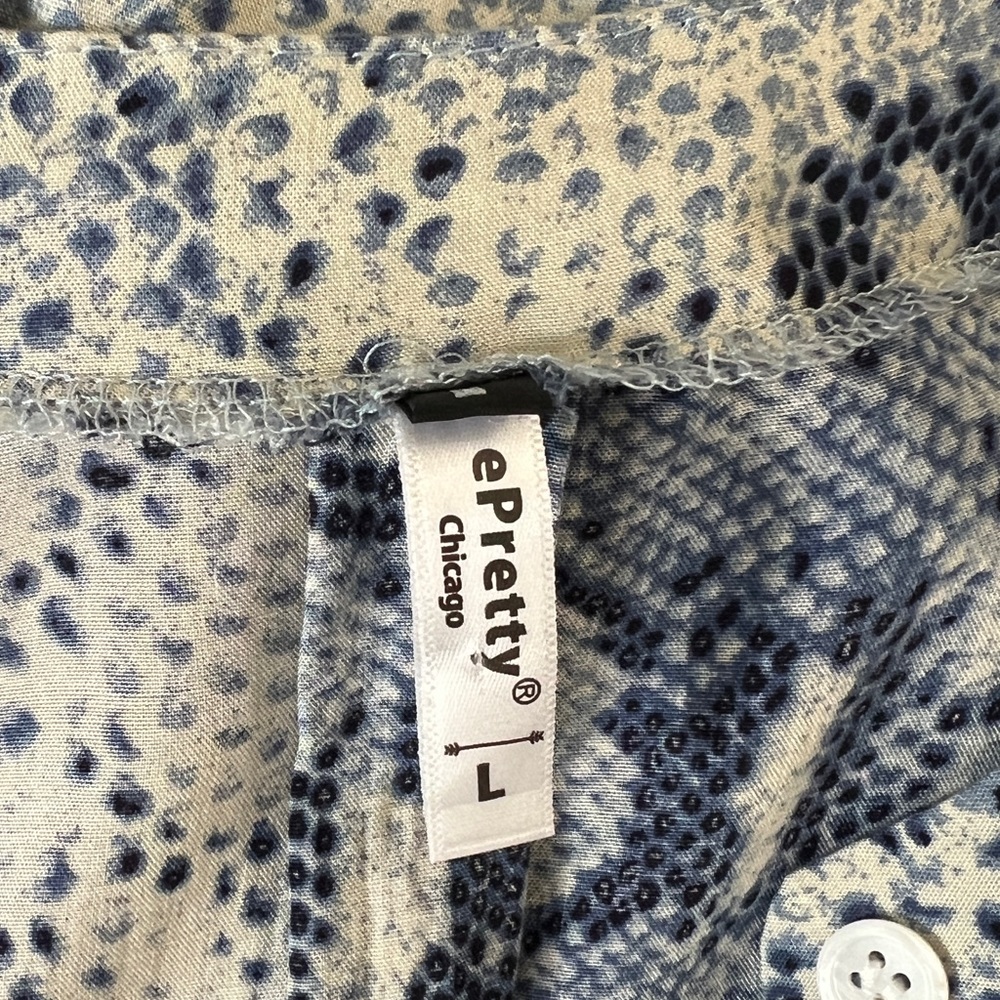 ePretty Blue Snake Print Fit n’ Flare Dress Size Large - Picture 8 of 11